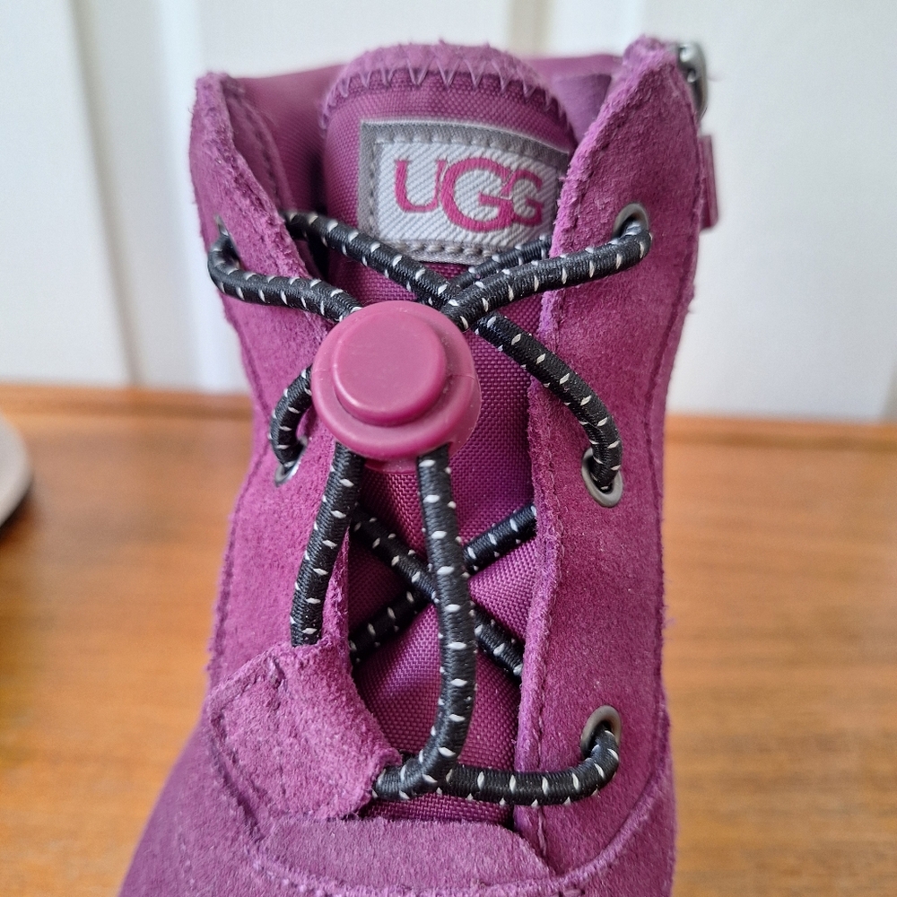UGG Waterproof Sneaker Snow Boots Thinsulate Hi Top Hiking Kids Women EU 36 NEW - Picture 9 of 16